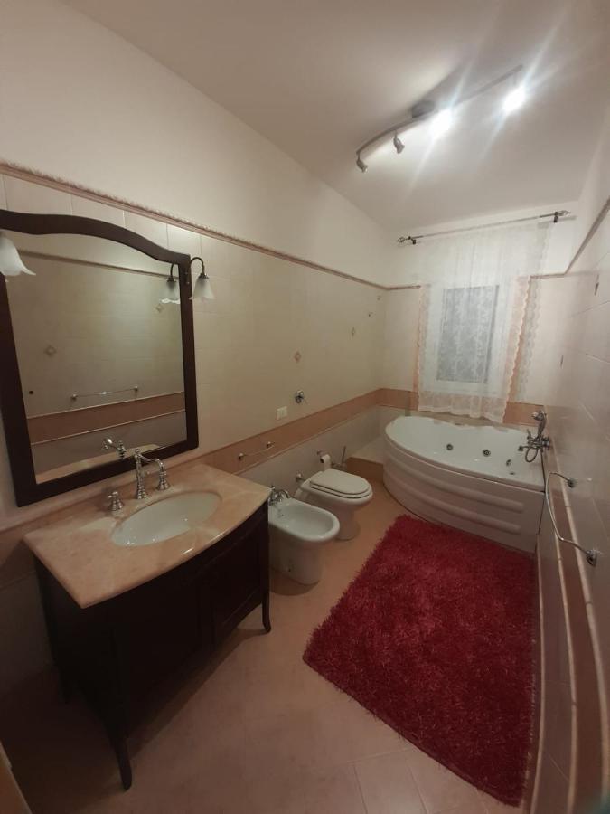 Principessa E Ranocchio Apartment Кустоначи Екстериор снимка